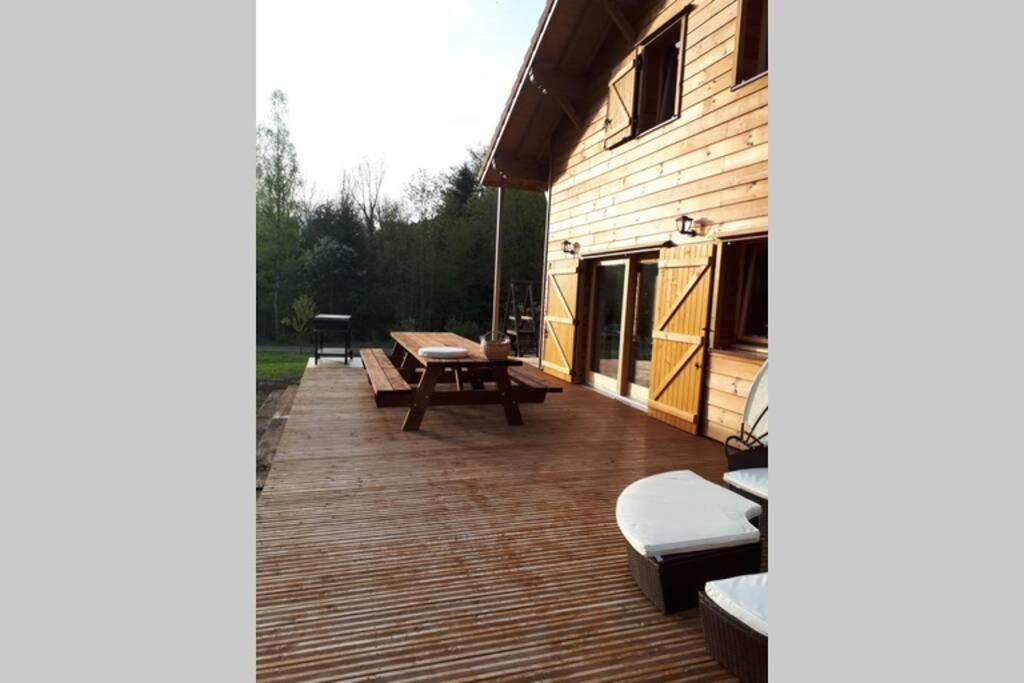 Chalet Des Charbonniers Avec Etang Saint-Maurice-sur-Moselle Exterior foto